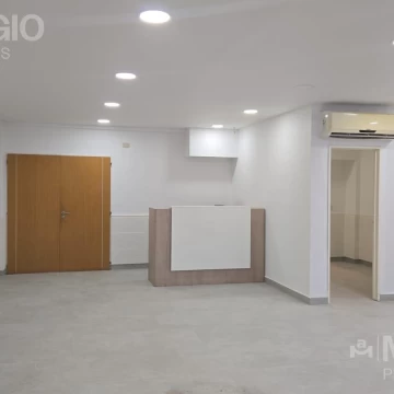Oficina en Barrio Parque Leloir