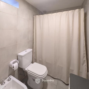 1792685551.jpg