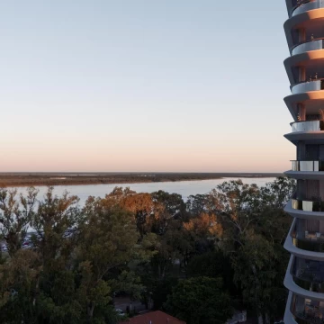 1792697710.jpg
