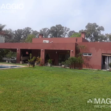 CASA VENTA MORENO BARRIO CERRADO SANTA ANA
