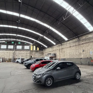 Alquiler Depósito 2300 mts cub totales Altura 8 mts a 12 mts Chacarita