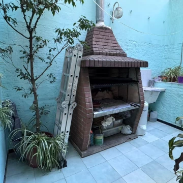 Departamento 4 ambientes luminoso con Patio y Parrilla en Almagro