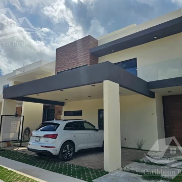 Casa en Venta o Renta en Via Cumbres