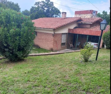 ROSSI BIENES RAICES VENDE CASA EN COSQUIN