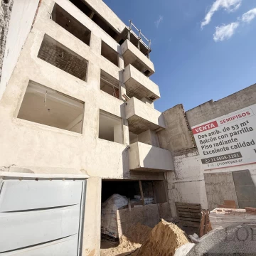 Venta Departamento en Florida - 2 ambientes con balcón - En construcción