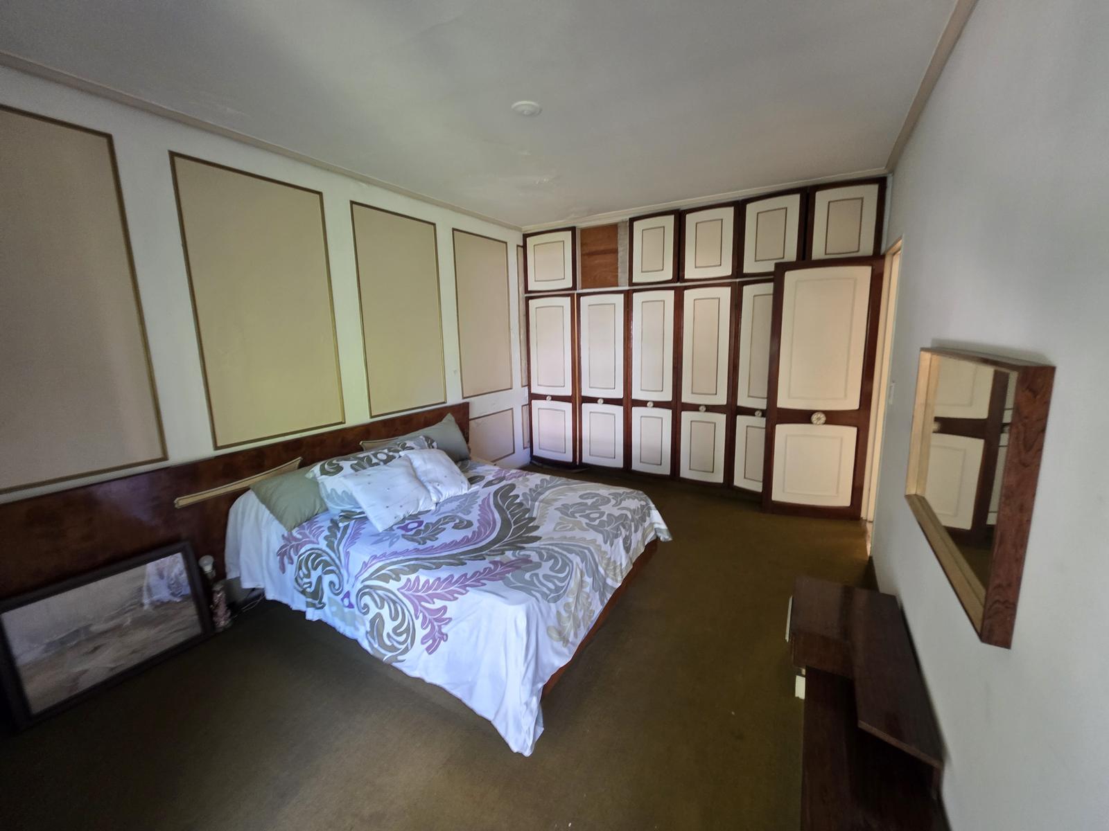 suite placard