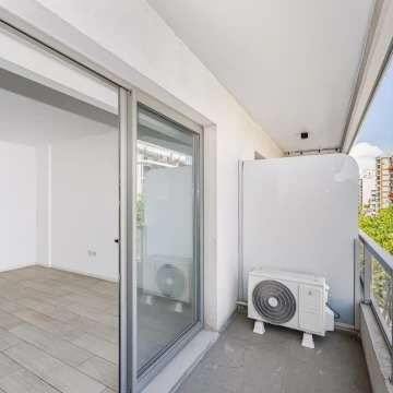 Monoambiente en venta. Balcón. Edificio con amenities, piscina, SUM, gym, parrilla. Villa Urquiza