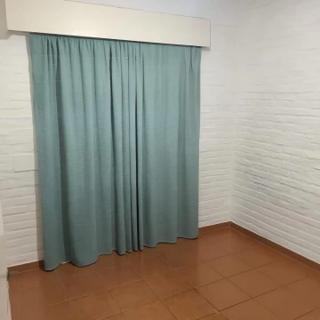 1792767968.jpg