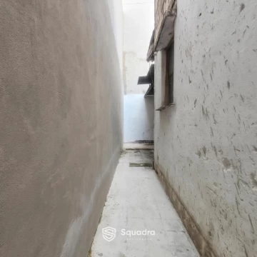 1792768348.jpg