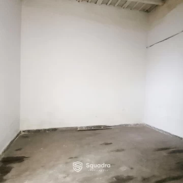 1792768349.jpg