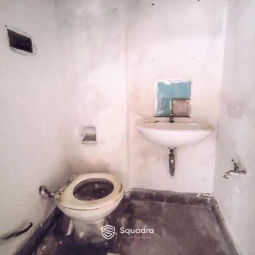 1792768355.jpg