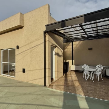 Venta Casa 3 Ambientes Con Terraza Quincho Ciudadela 