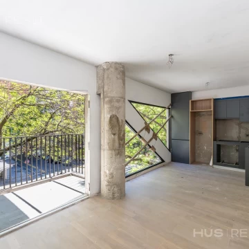 Venta departamento de 2 ambientes y medio en Nuñez al frente, entrega proxima. Balcon con parrilla.