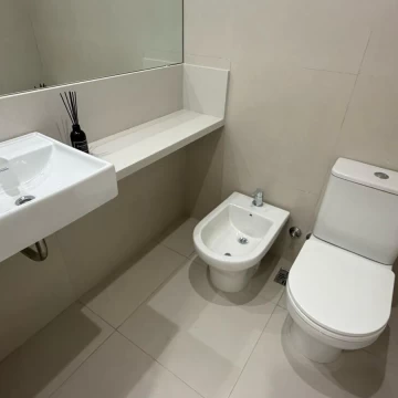 1792773265.jpg