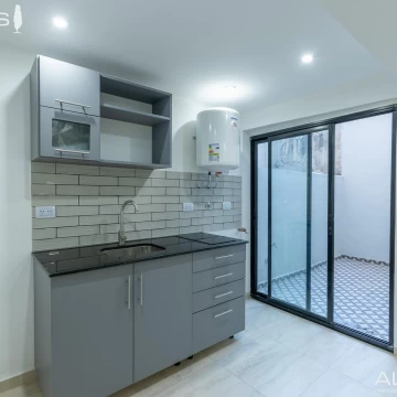 VENTA DEPARTAMENTO 2 AMBIENTES EN RAMOS MEJÍA ¡CON PATIO!