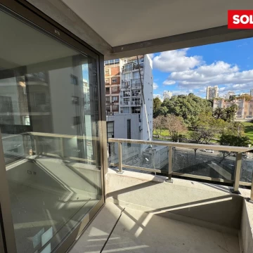 Departamento de dos ambientes con parrilla propia en las Cañitas- Venta