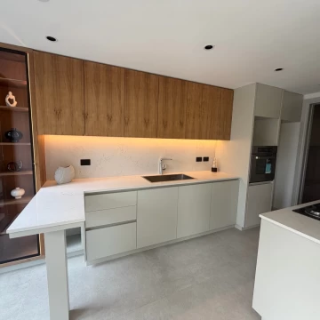 Venta Semipiso de 3 Ambientes a estrenar en Plaza Mitre Oikos Plaza