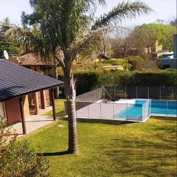 Casa en alquiler en Club de Campo Los Puentes, Lujan