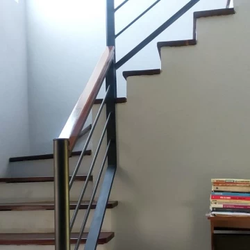 1792779878.jpg