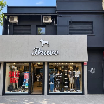 Venta en Block para uso comercial, oficinas, consultorios y viviendas, Lomas Centro