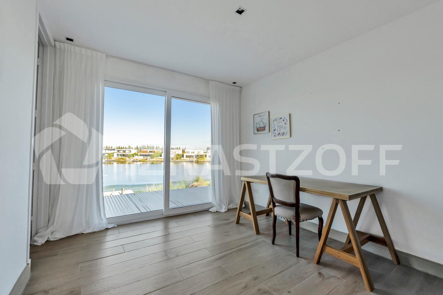 image 32