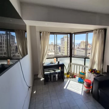VENTA DEPTO CENTRO 2 DORM COCHERA