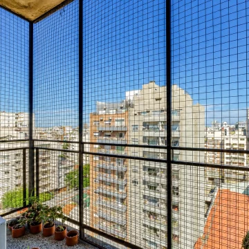 Departamento en venta dos ambientes con balcón  Piso 12  Apto Crédito en Caballito