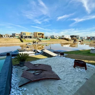 Casa - El Canal
