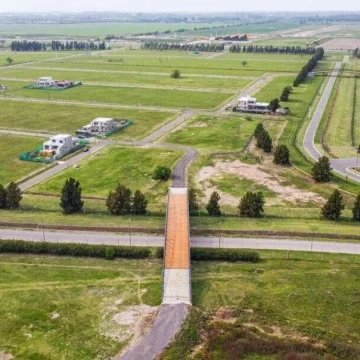 Lote en venta en Los Pasos del Jockey 4 | 830 m² y fondo al este