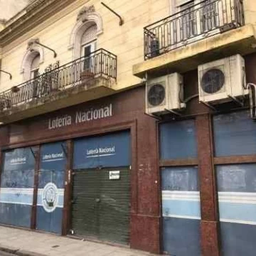 Edificio Comercial en Monserrat