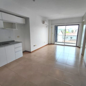 ALQUILER  2 AMBIENTES CON COCHERA Y AMENITIES  TIGRE CENTRO