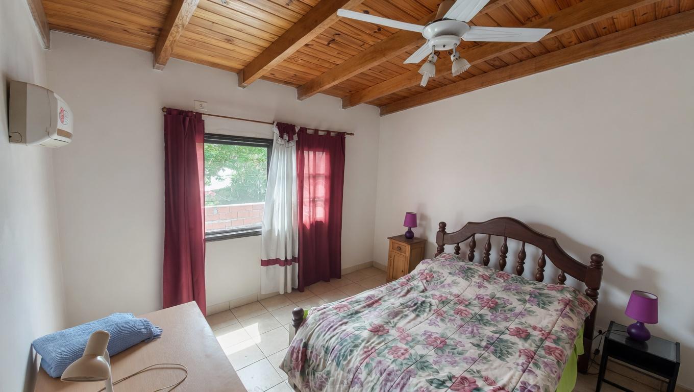 PRIMER DORMITORIO CONTRAFRENTE