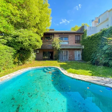 Casa en alquiler 6 amb. en Vicente López