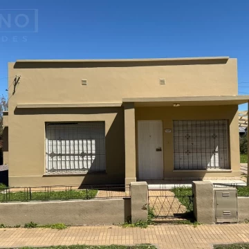 Venta casa 4 ambientes en Open Door, Luján