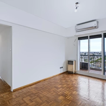Departamento en Av. San Juan esquina Pasco