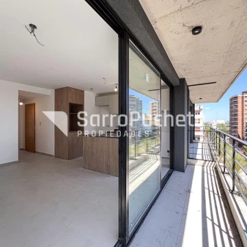 Venta departamento 2 ambientes con balcón en Morón (B)