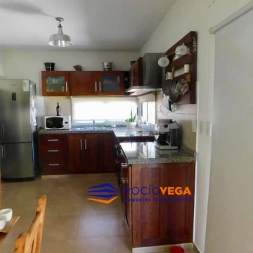 1793053460.jpg