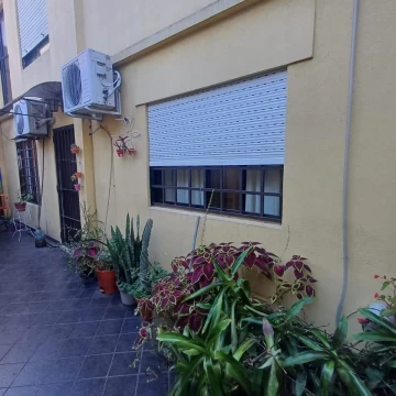Venta PH en Planta Baja con Patio y Terraza