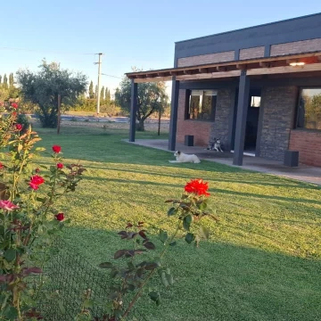 Casa en Las Paredes- Villa Aurora