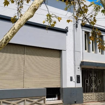 Casa y consultorios múltiples