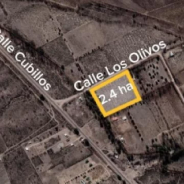  Finca sobre calle Los Olivos a metros de Cubillos- Valle Grande