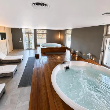Venta monoambiente 46 M2  COCHERA vista abierta amenities Quartier Madero Urbano