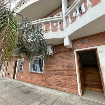 Departamento en venta en Rondeau 243