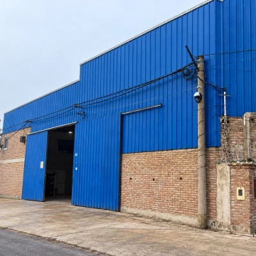 Galpón con oficinas sobre Circunvalación - José Maria Rosa 6300