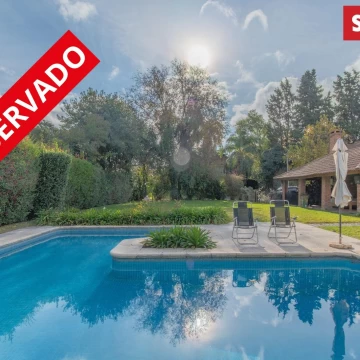 Reservada.Mapuche CC venta o alquiler,  casa en una planta, 4 cuartos, escritorio, galería. Piscina.