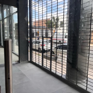 Local en Alquiler Avellaneda-A Estrenar.