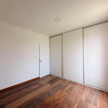 1793116997.jpg