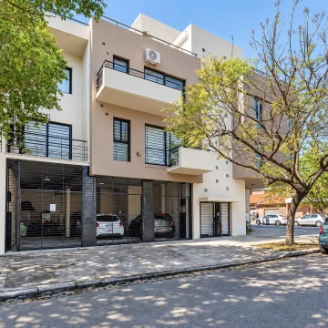 Venta Departamento 2 ambientes Villa Urquiza terraza propia