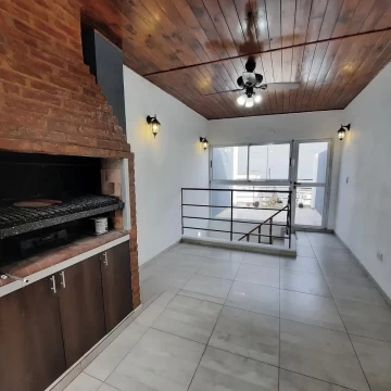 Alquiler Departamento Triplex 3 Ambientes con Quincho y Terraza en Villa Crespo