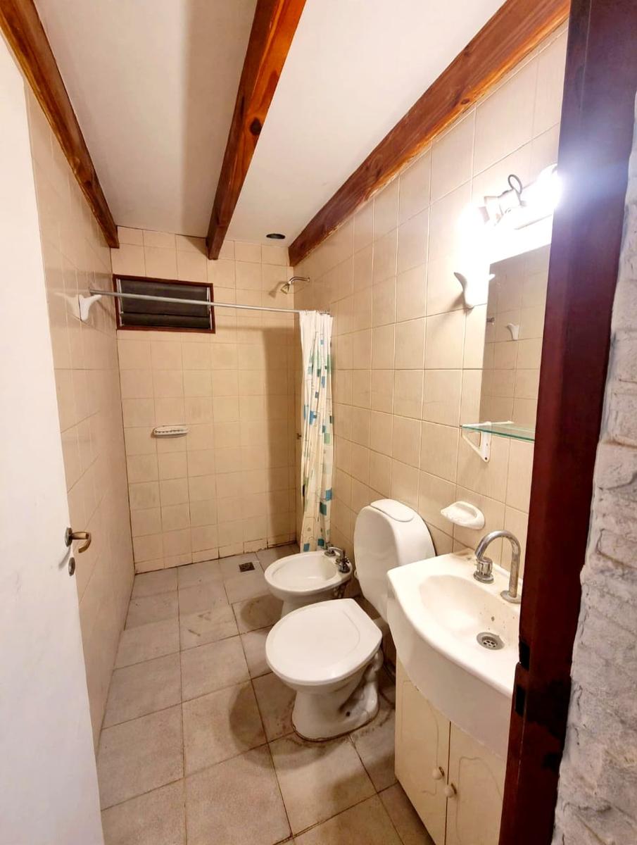 Baño de servicio